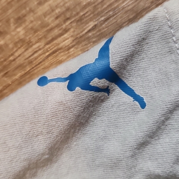 JORDAN T-shirt size Small (5/6) Gray & Blue - Picture 3 of 4